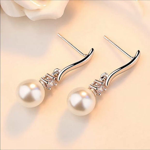 New Elegant 925 Silver White Pearl  Drop Earrings - Picture 5 of 6